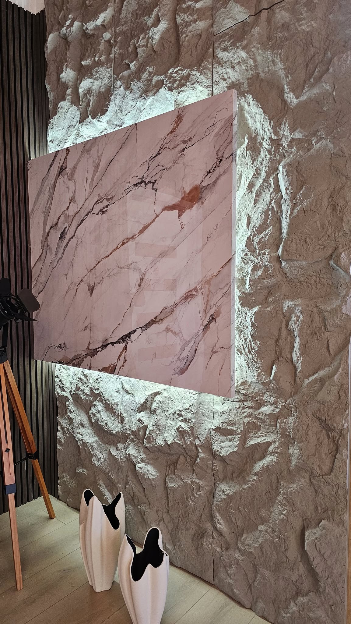 PU Stone Panel 95"x24"